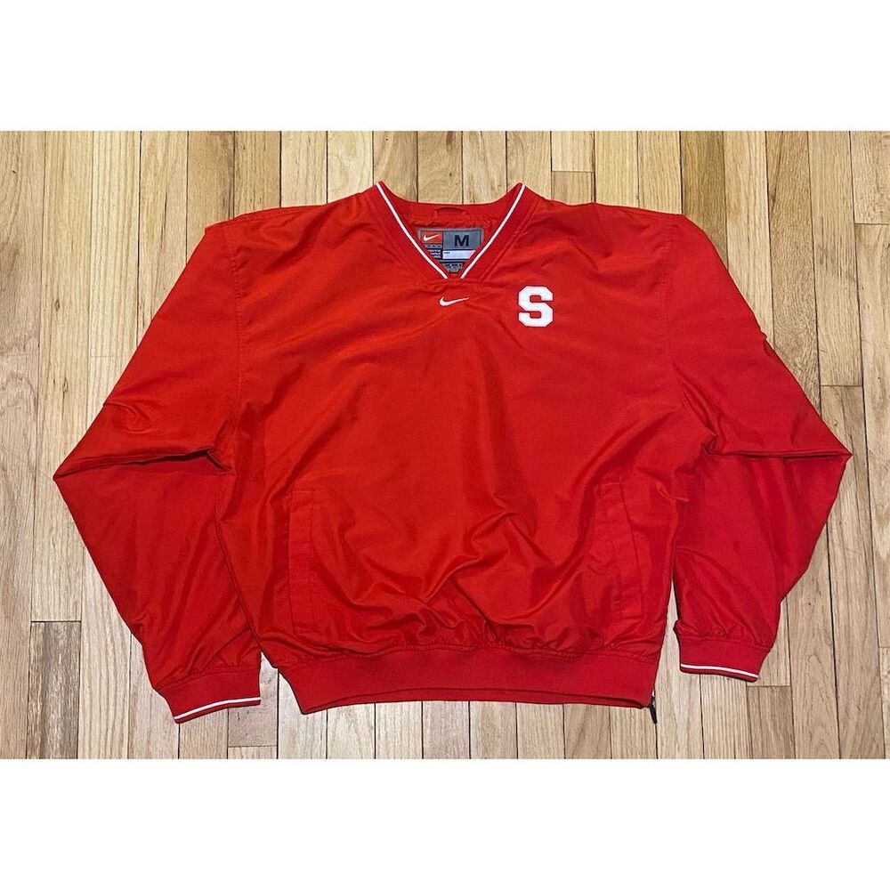 Small logo Nike Vintage Men's Red Windbreaker Jacket Size M V-Neck Pullover